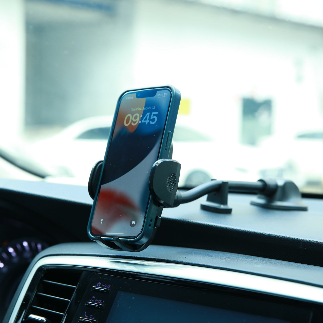 Joyroom automobilinis telefono laikiklis JR-ZS259 su lanksčia ranka prietaisų skydeliui arba priekiniam stiklui, juodas