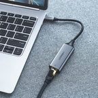 Tinklo adapteris Ugreen RJ45 - USB Type C (1000 Mbps / 1 Gbps) Gigabit Ethernet, pilkas (CM199) -- USB Adapters