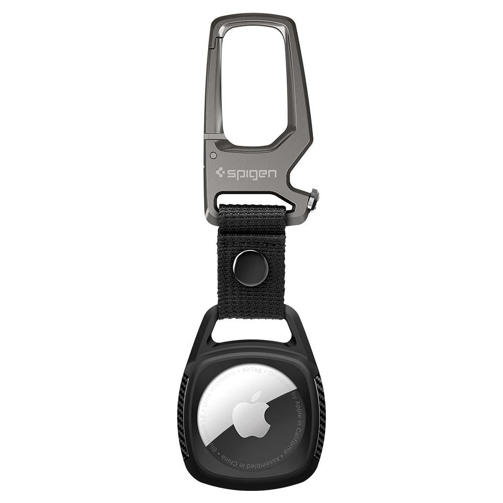 Spigen tvirtas šarvų dėklas, skirtas Apple AirTag – matinė juoda