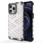 Skaidrus Honeycomb dėklas iPhone 13 Pro – TPU/PC