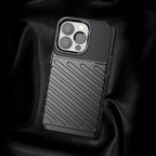 Thunder Case tvirtas TPU dėklas iPhone 13 Pro – žalias