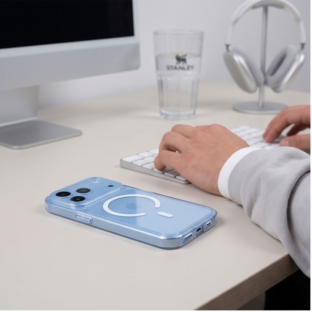 Dėklas Tech-Protect MagPeak MagSafe CC iPhone 17 Pro Max / 18 Pro Max, skaidrus -- iPhone 17 Pro Max, iPhone 18 Pro Max