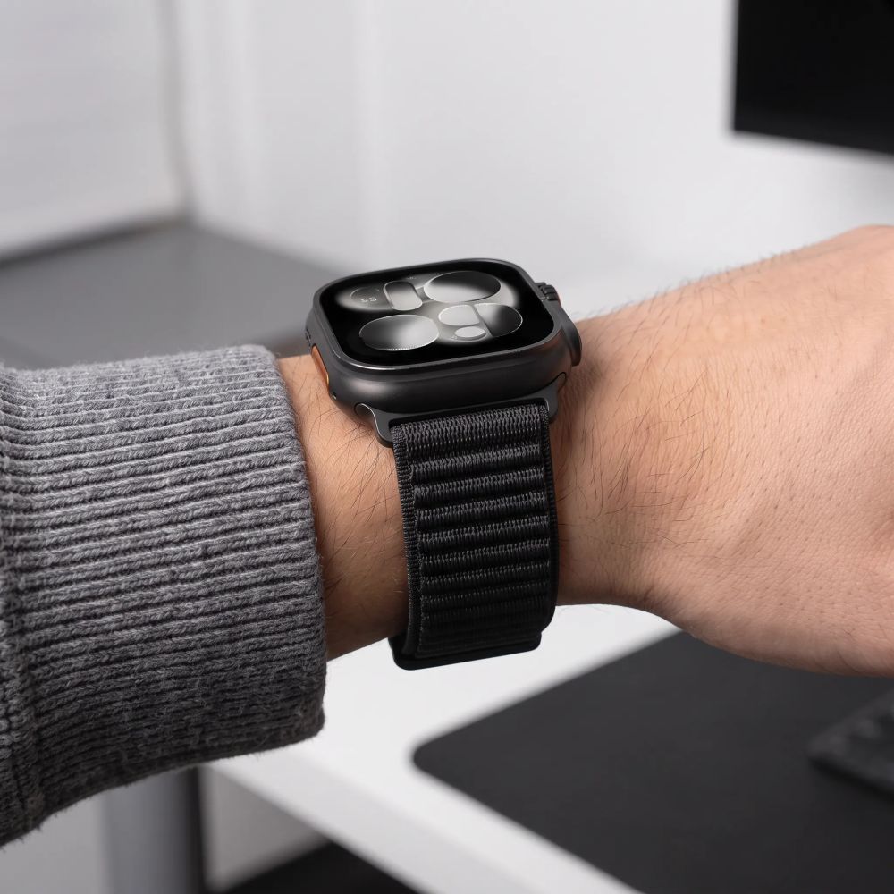 Dirželis Tech-Protect NylonLoop Apple Watch 8 / 9 / 10 / 11 / 12 / SE / Ultra (44 / 45 / 46 / 49 mm), juodas -- Apple...