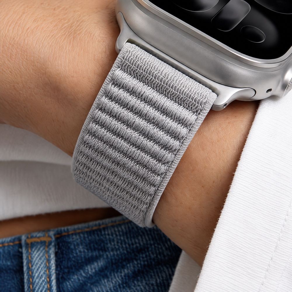 Dirželis Tech-Protect NylonLoop Apple Watch 8 / 9 / 10 / 11 / 12 / SE / Ultra (44 / 45 / 46 / 49 mm), šviesiai pilkas --...