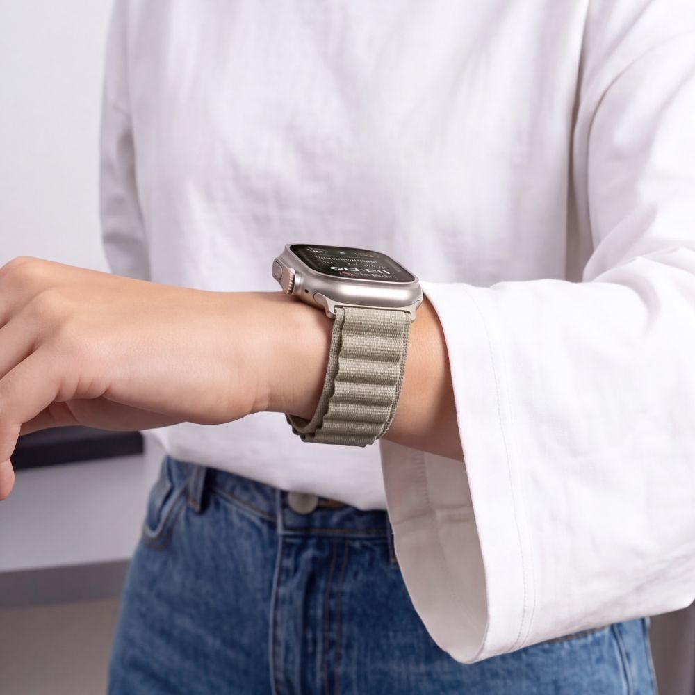 Dirželis Tech-Protect Nylon Pro Apple Watch 8 / 9 / 10 / 11 / 12 / SE / Ultra (44 / 45 / 46 / 49 mm), titano / alyvuogių...
