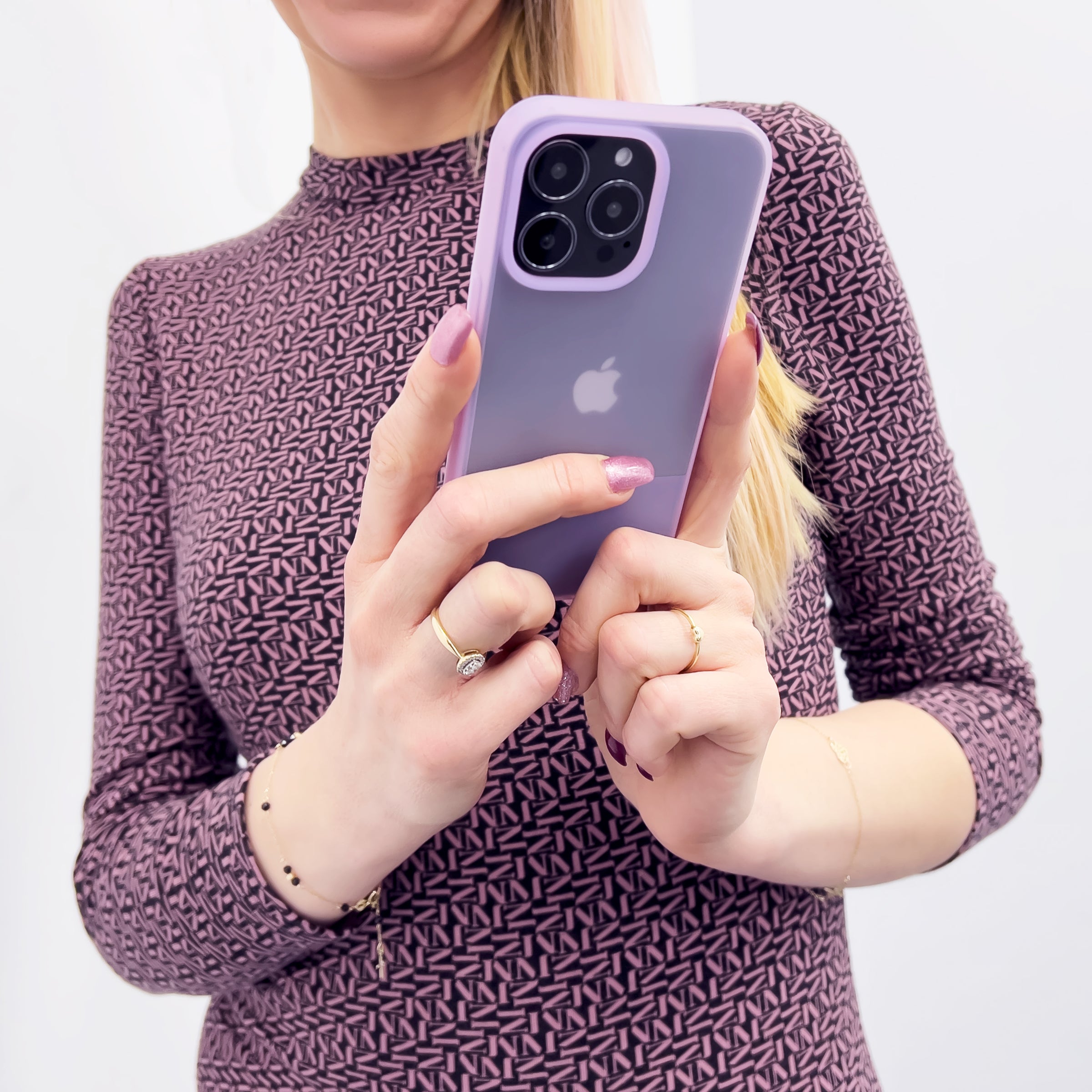 Silikoninis dėklas iPhone 13 Pro Kingxbar Plain – violetinis