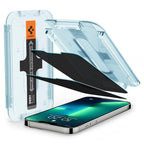 Spigen EZ Fit privatumo grūdintas stiklas iPhone 13/14/16e – 2 vnt. -- iPhone 13 / iPhone 13 Pro / iPhone 14 / iPhone 16e