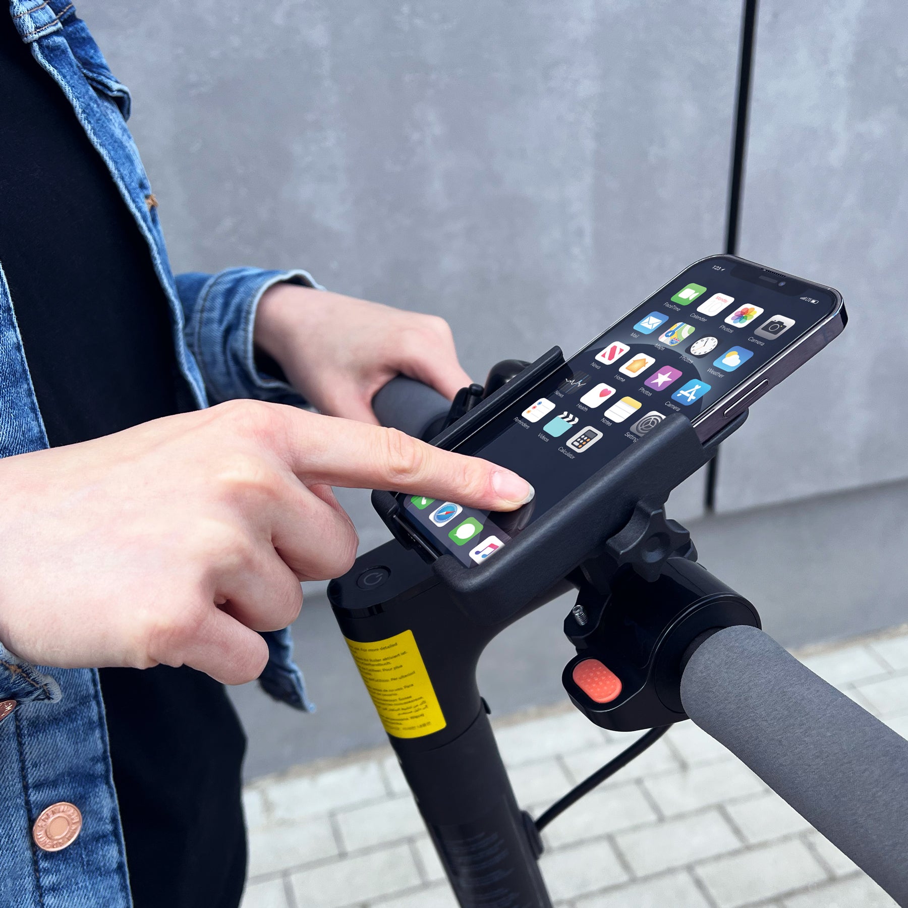 Wozinsky metalinis dviračio telefono laikiklis, paspirtukams, juodas (WBHBK3)
