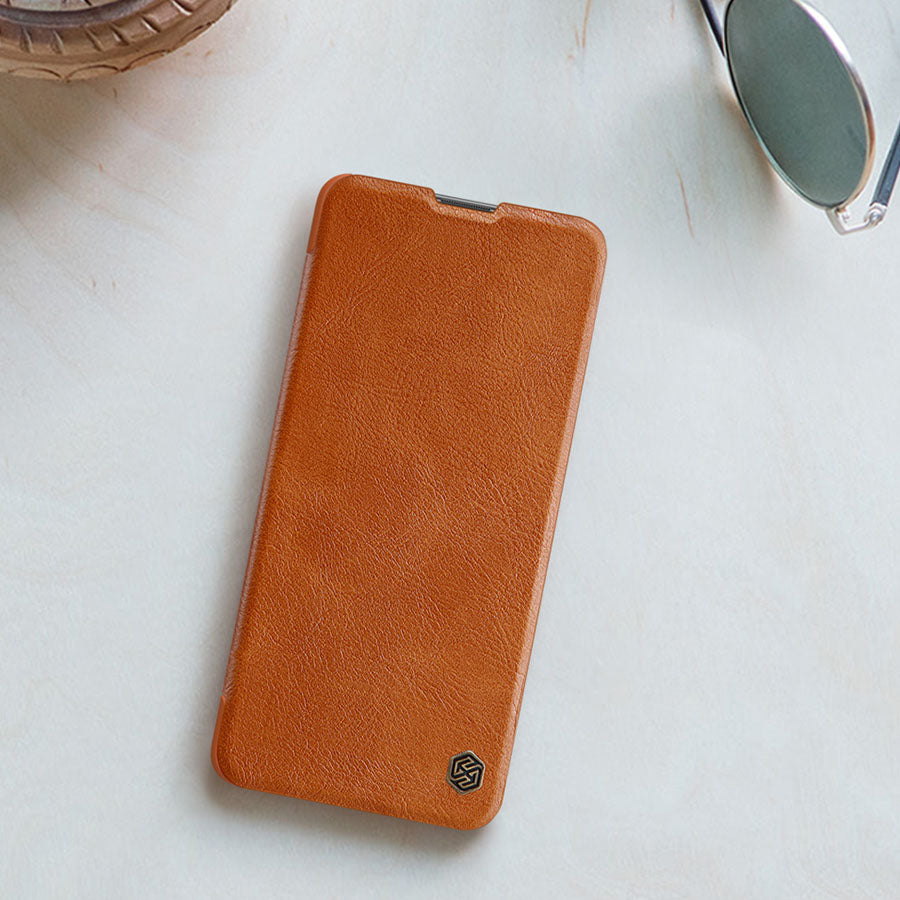 Nillkin Qin dėklas Redmi Note 11 Pro+ / Mi11i – rudas -- Xiaomi Mi 11i HyperCharge