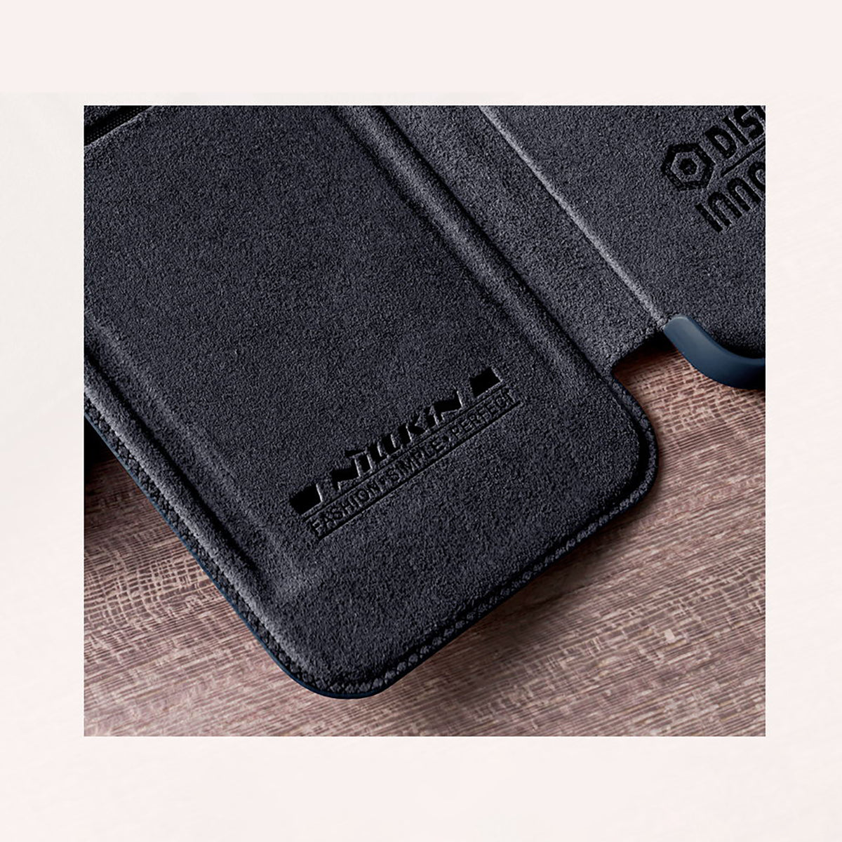 Nillkin Qin Leather Pro dėklas Galaxy S22+ – rudas -- Samsung Galaxy S22+