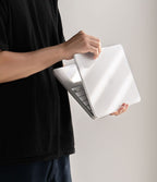 Dėklas Ringke Slim MacBook Neo 13 (2026), matinis skaidrus -- MacBook Neo 13 (2026)