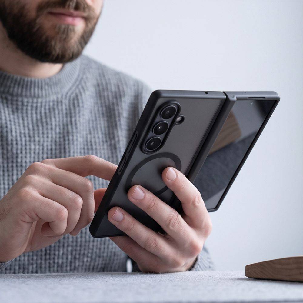 Dėklas Tech-Protect MagPeak MagSafe Galaxy Z Fold 8 Ultra, matinis juodas -- Galaxy Z Fold 8 Ultra