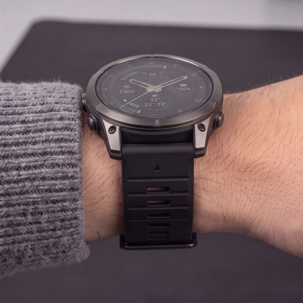 Dirželis Tech-Protect Silicone Garmin Fenix 5 / 6 / 6 Pro / 7 / 8 / 8 Pro / E / 9 / 9 Pro (51 mm), juodas -- Garmin Fenix...