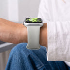 Dirželis Tech-Protect Silicone Apple Watch 8 / 9 / 10 / 11 / 12 / SE / Ultra (44 / 45 / 46 / 49 mm), mėnulio pilkas --...