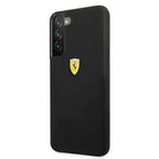 Ferrari silikoninis dėklas Samsung Galaxy S22+ – juodas -- Samsung Galaxy S22+