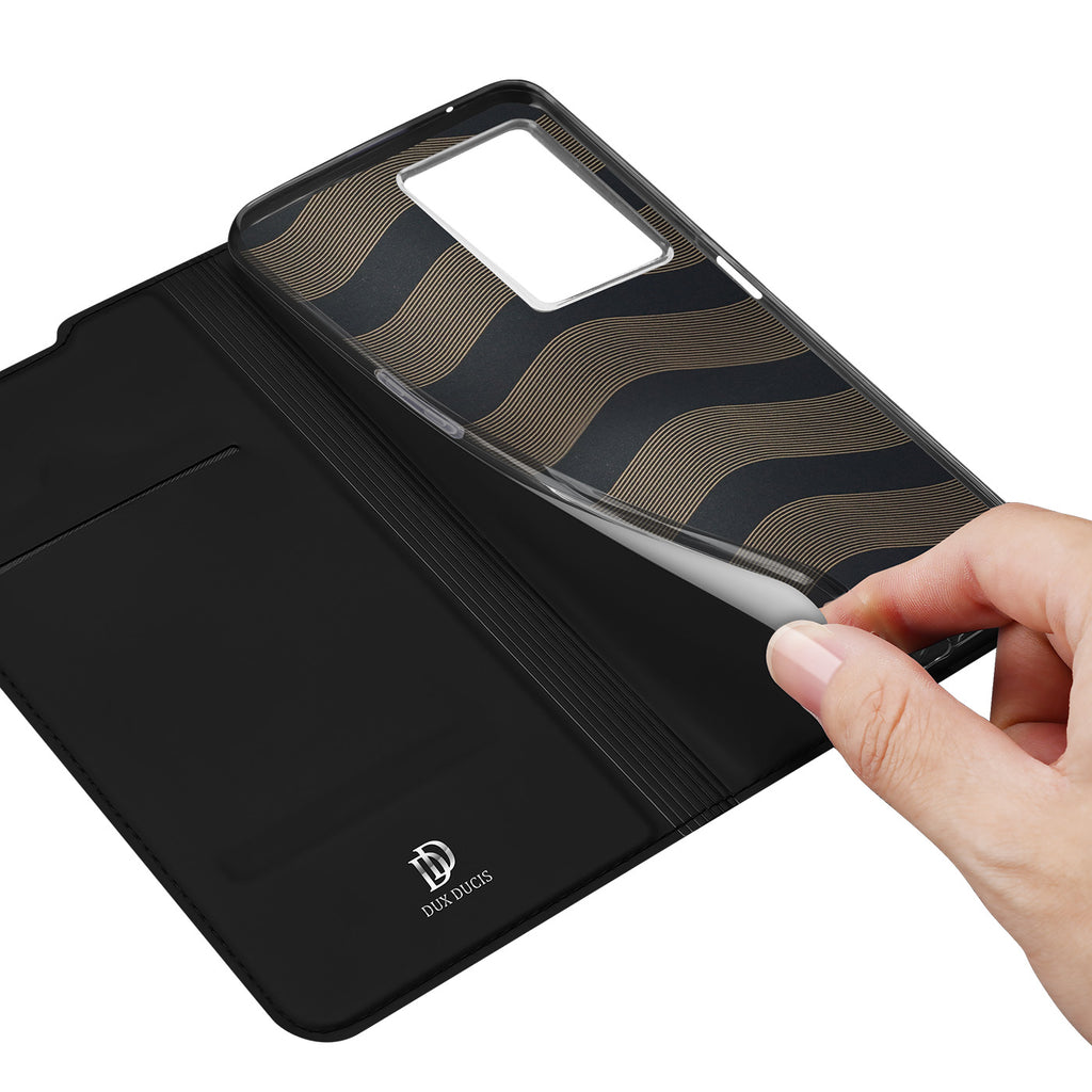 Dux Ducis Skin Pro atverčiamas dėklas Realme Narzo 50A – juodas -- Realme Narzo 50A