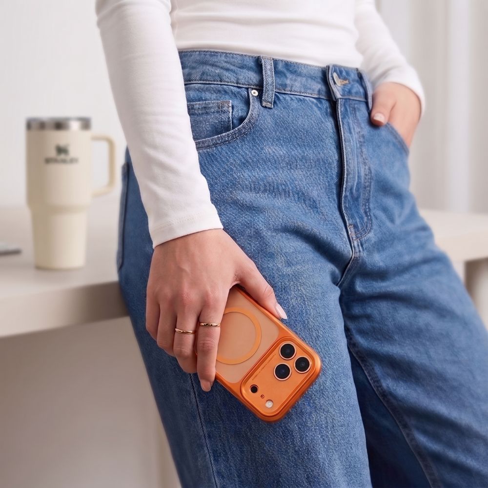 Dėklas Tech-Protect MagPrime MagSafe CC iPhone 17 Pro / 18 Pro, matinis oranžinis -- iPhone 17 Pro, iPhone 18 Pro